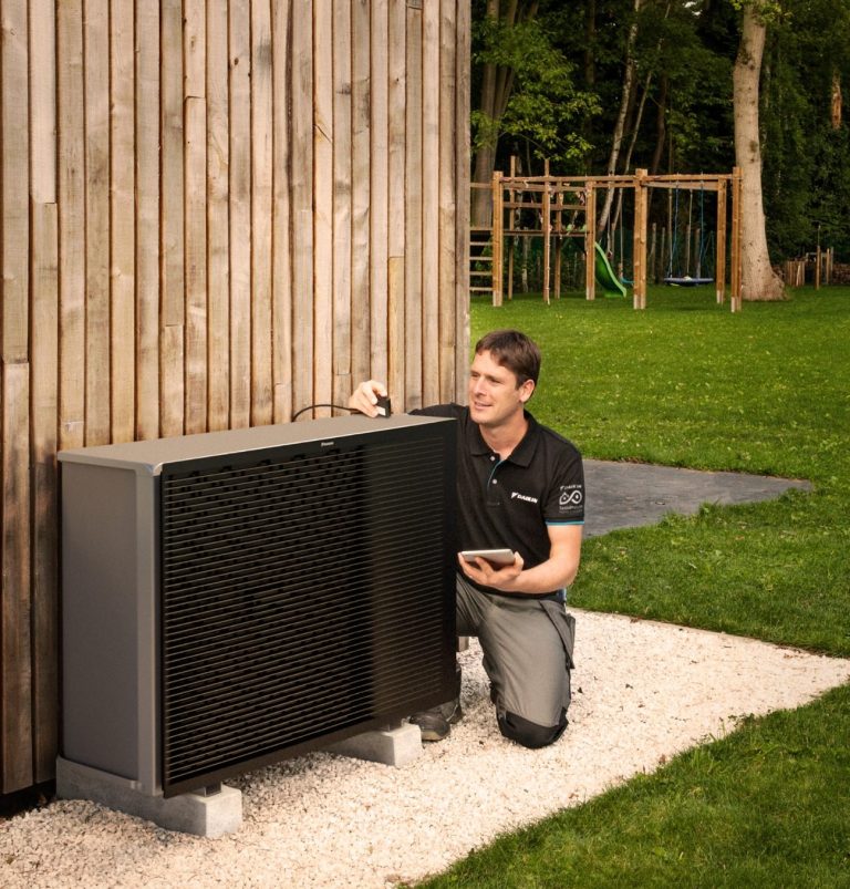 Daikin Air Source Heat Pump Installer